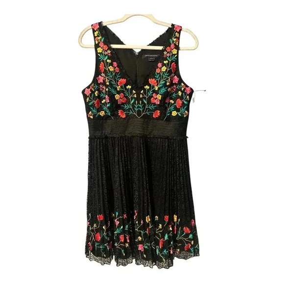 French Connection Amity Black Lace Floral Flared Dress, 10 - Picture 2 of 8